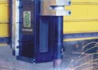 کله گی برش پلاسما با کنترل CNC و دقت بالا کله گی برش CNC با امکان THC (حفظ اتوماتیک فاصله تورچ از ورق در حین برشکاری برای جبران انحنای ورق)...