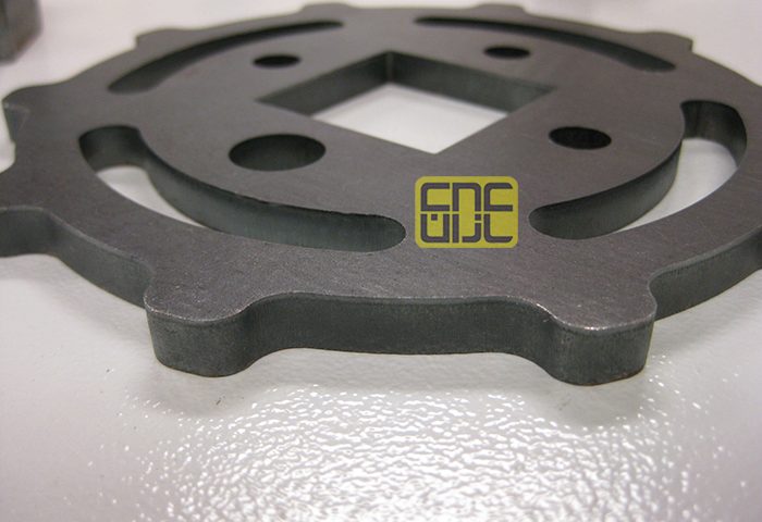 چگونه لبه های بهتر در برش لیزری داشته باشیم